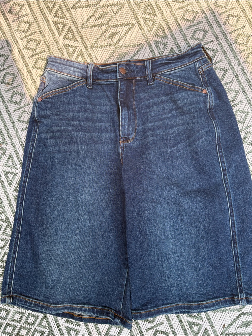 Judy Blue Dark Blue Denim Jorts Bermuda Shorts